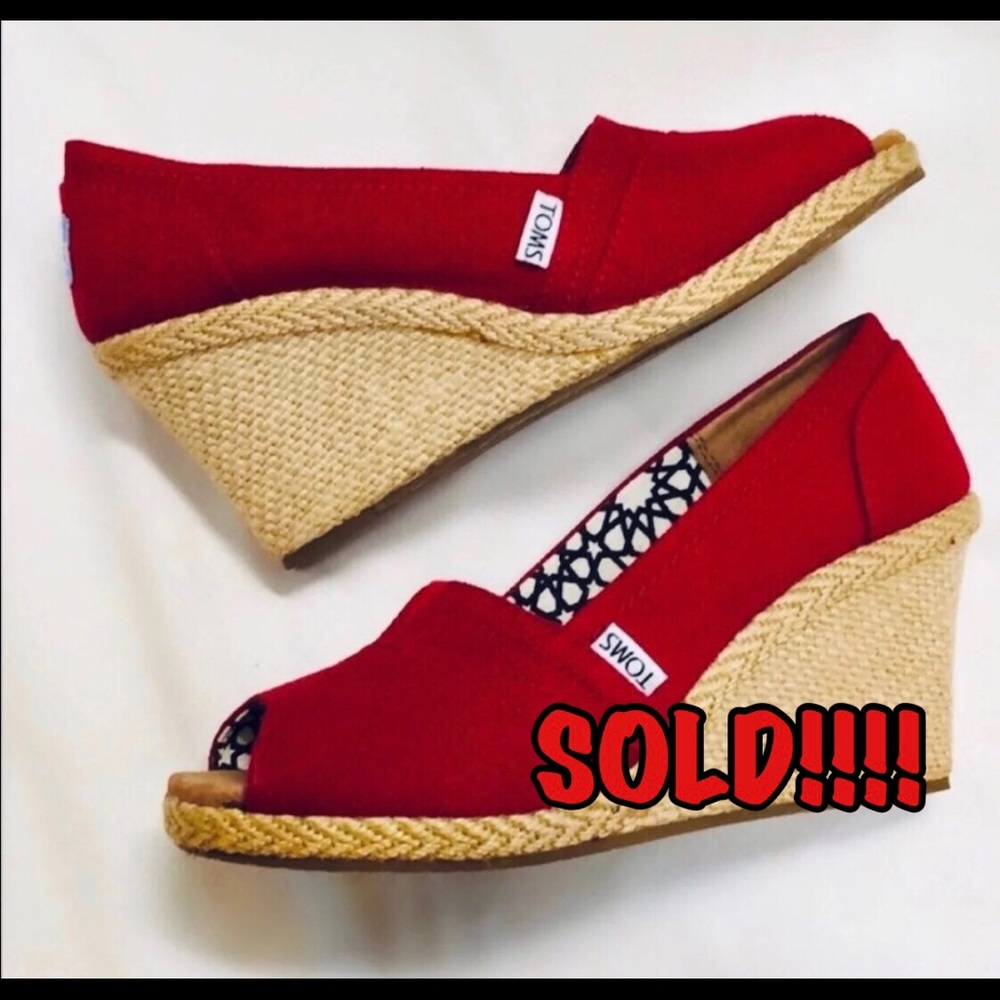 Toms - Classic Red Canvas Wedge Sandal - Picture 1 of 10